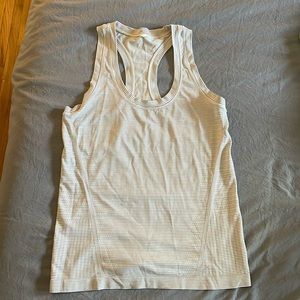 Athleta momentum seamless tank